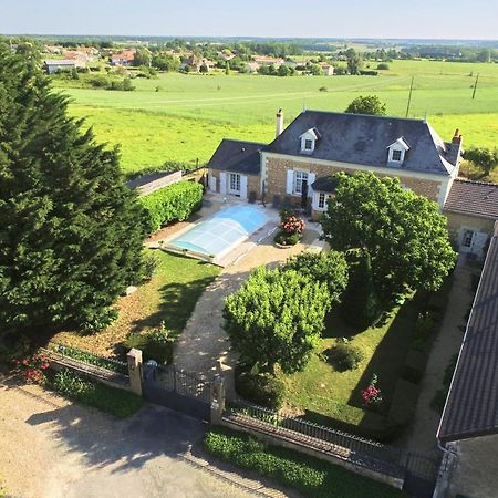 La Costonnerie Bed and Breakfast Leigne-sur-Usseau Eksteriør billede