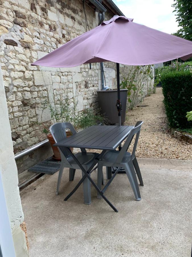 La Costonnerie Bed and Breakfast Leigne-sur-Usseau Eksteriør billede